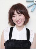 キュートなフェミニンボブ