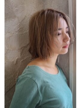 ブロッサム 若葉店(Blossom) ハイトーンボブ