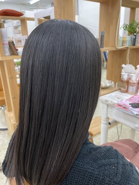 レオ 幸手(Leo) 20代30代40代トリートメント髪質改善ナチュラル透明感美肌