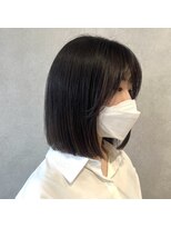 マーブルトウキョウネオリーブ(marbles tokyo neolive) パツっとボブ × ダークトーン