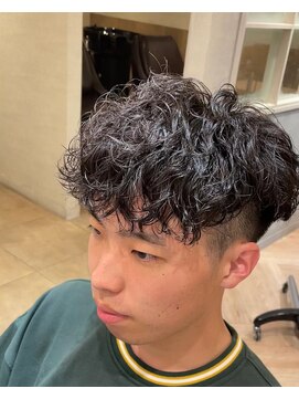 レイズ 名古屋(RAYS) 外国人風ショートスペインカール　　h
