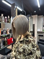 ラピス 大阪心斎橋店(Lapis)&nbsp;グレー