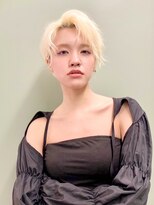 ヒトワ(hitowa)&nbsp;ブロンドショート/ハイトーン/メンズライク/マニッシュショート