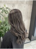 ベージュハイライト/ハイライトカラー/ロングヘアカラー
