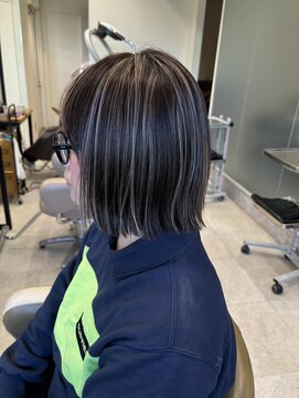 アローム(alom) ホワイトグレージュ/デジタルパーマ/チェリーブラウン/茅ヶ崎