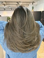 メリー オオサカ(Merly Osaka)&nbsp;contrast balayage × layer cut