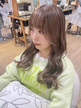 テトラ バイ ネオリーブ 横浜西口店(tetra by neolive) 極細ハイライト 柔らかいミルクティー ロングレイヤー 横浜★