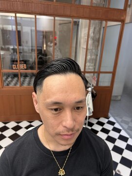 フランクス バーバー ウエストトウキョウ 吉祥寺店(FRANK’S BARBER WEST TOKYO) サイドパートY