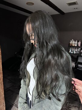 ヘアー アイス ルーチェ(HAIR ICI LUCE) グレージュカラー/ブルーブラック/レイヤー/太田