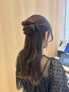 オン キャナルシティ博多前店(on) 【中里恵梨】ハーフアップ/ヘアセット/セミロング/カチモリヘア