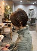 襟足すっかり目　ショート