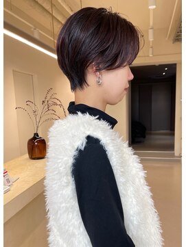 アーバン(URBAN.) 【襟足スッキリ、ショートヘア】KANAKO