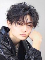 クロト 熊本(KUROT) シャドウフェザーセンターパート