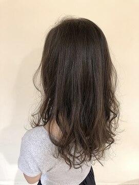 クイントネオリーブ 自由が丘正面口店(quint:neolive) 【neolive quint 自由が丘】岩崎裕貴 Neolive スタイル