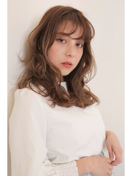 アフロートpd+ KOBE(AFLOATpd+) 【神戸三宮】外国人風カラー＋レイヤーカット　シースルーバング