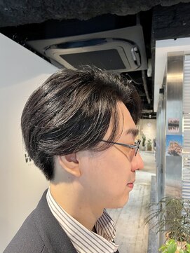 ザウィロー 神保町店(The WILLOW) メンズビジネススタイル【神保町メンズ美容室The WILLOW神保町】