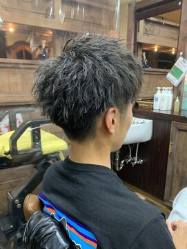 ラボーテイサミヘアーイースト(La.beaut'e ISAMI HAIR EAST) MEN’S HAIRハイライトマッシュパーマ〈理容室〉東浦和メンズ