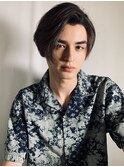 前下がりミディアムストレート