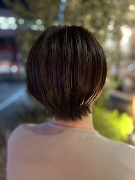 ピンキーウエスト コンパクトな元気いっぱいショート