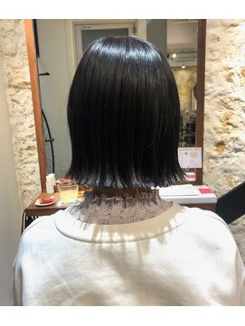 ジュエ (jouer) 20代30代＊外ハネぱつっとボブ/トラックオイルナチュラルモード