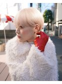 ホワイトブロンド/ホワイトカラー/金髪ショート