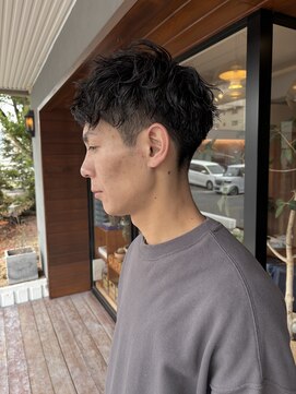 ヘア プロデュース キュオン(hair produce CUEON.) スペインカール/スパイラルパーマ/刈り上げ/ツイスパ/短髪