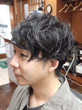 コダマ 新大塚店(KODAMA) スペインカール/スパイキーショート/ブルーブラック/