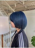 カノ:ネイビーカラー