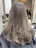 ロンド レア 天神大名店(Lond Le’a)&nbsp;オリーブグレー /ココアベージュ/黒髪/小顔に見せるヘア