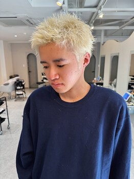 Men’s salon O.宮崎【パーマ/縮毛矯正/髪質改善/ブリーチ】【4月上旬OPEN（予定）】の写真/【宮崎待望のメンズ専門店】ブリーチやメッシュ、ハイトーン等…遊び心あるデザインで「自分らしさ」を解放