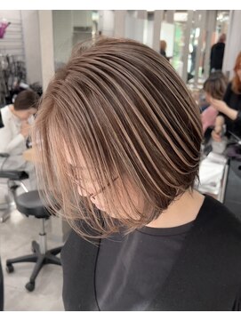 レディアル 大宮(REDEAL) 白髪ぼかし/ハイライト/バレイヤージュ