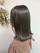 リリー(Lil'y)&nbsp;肩はねボブ×オリーブグレージュ