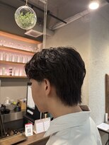ハロ 蕨(HALO)&nbsp;メンズ毛流れパーマ【阿部佑香】