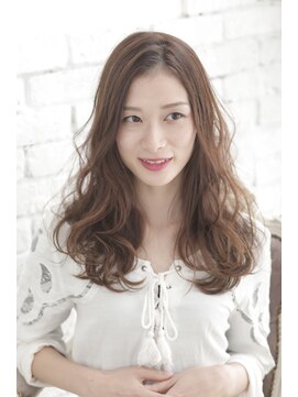 ガランテ(Galante) 長めバング×ふわほわデジパー