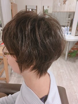 ウィービーパセリ atre川越店(WE BE PARSLEY) 直毛からの柔らかふんわりニュアンスパーマ☆ 担当 黒岩明子