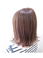 エレン バイ アルティナ(Ellen by artina)&nbsp;外ハネロブ×フォギーベージュ【Ellen新宿】