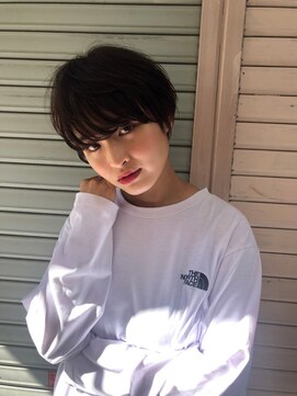 リラ バイ クオーレ(LIRA by CUORE) ハンサムショート