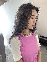 フィル(fil)&nbsp;ロングパーマ／オリーブアッシュ