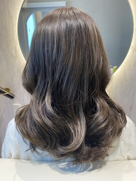 アンサー(answer) ミディアムヘア×グレージュカラー