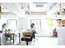 アラメゾン(A LA MAISON)の雰囲気（【アラメゾン】贅沢なお一人の空間をお楽しみください♪）
