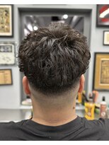 アイコン ブルー メンズ(I-CON #blue MEN'S)&nbsp;スペインカール×スキンフェード【池袋フェード】