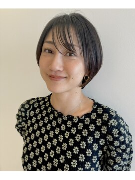 チーモ ハッピー ヘア メイク(CheeMo happy hair make) 女性らしいショートボブスタイル