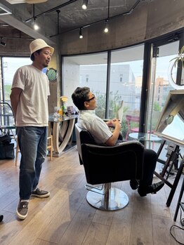 キャラクター(character)の写真/髪にこだわる大人にこそ訪れてほしい、本物志向のsalon《character》髪のお悩みお気軽にご相談ください。