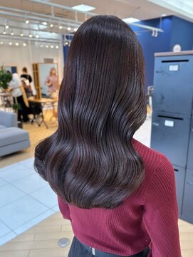 ユニ バイ マグ 長野店(Uni.by Mag) 20代30代40代大人可愛い韓国風ブラウン透明感