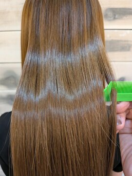 オートゥール(hair room Auteur) 美髪ストレート×髪質改善◎艶髪ロング 20代30代