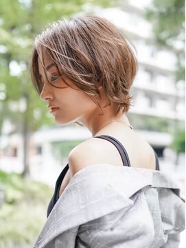 ギークス(GEEKS) 【GEEKS渋谷】クールショート/ウルフ/ヌーディーベージュ/秋ヘア