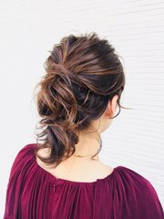 ミディアムヘアアレンジ☆