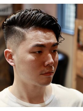 バーバーショップ スバル(BARBERSHOP SUBARU) ＜理容室＞＜バーバー＞短髪黒髪ツーブロックニュアンスパーマ