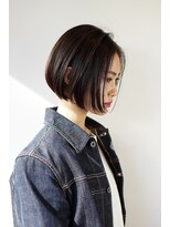 ノーヴェ(Nove) 小顔にこだわったミニボブ