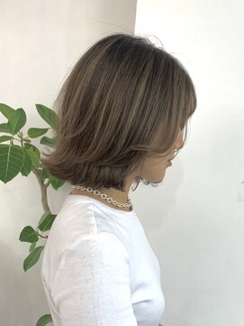 サンク 原宿 表参道(cinq) ダブルカラー/ケアブリーチ/インナーカラー/ハイライト[原宿]